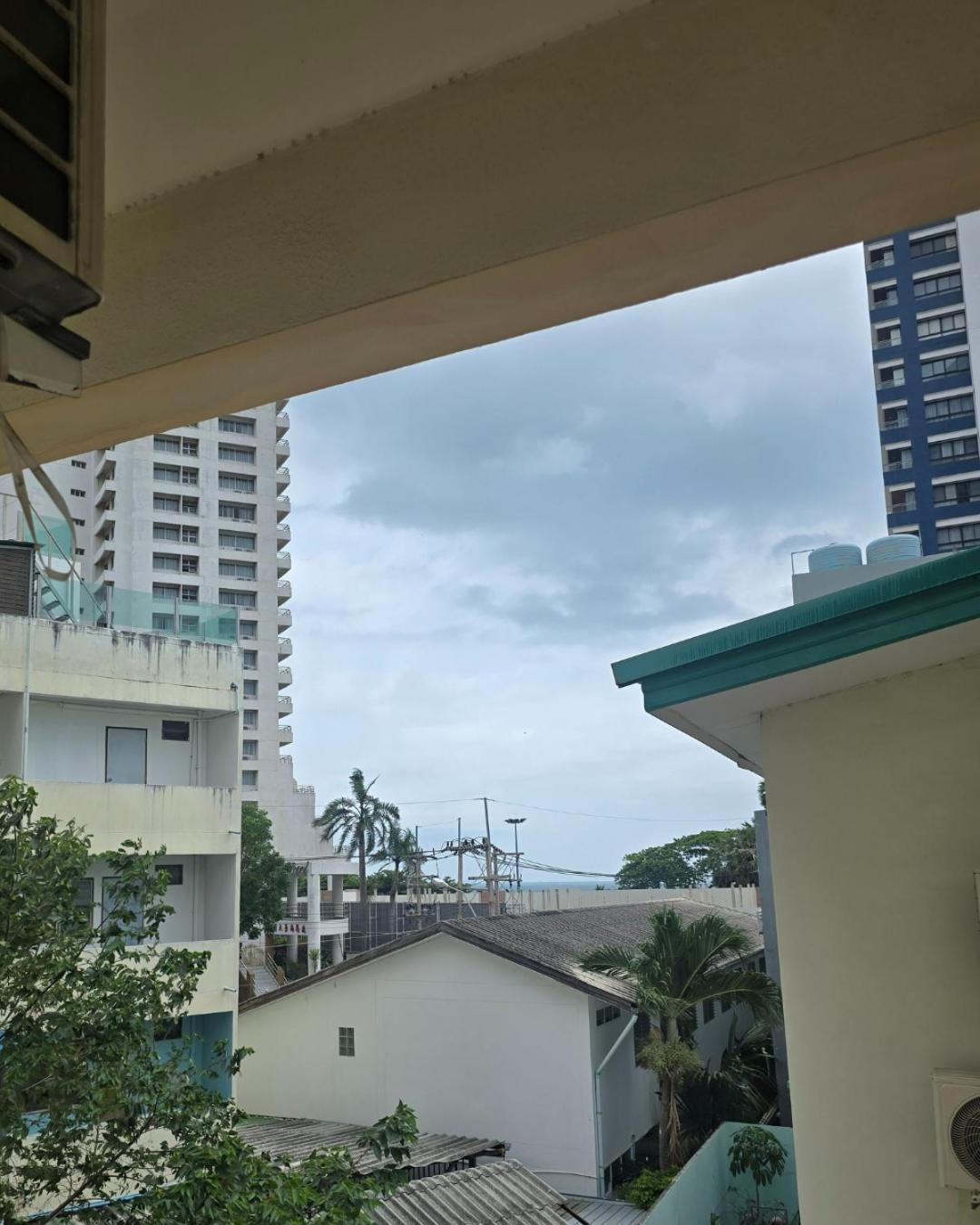 Hotel Jardin Pattaya Exterior foto